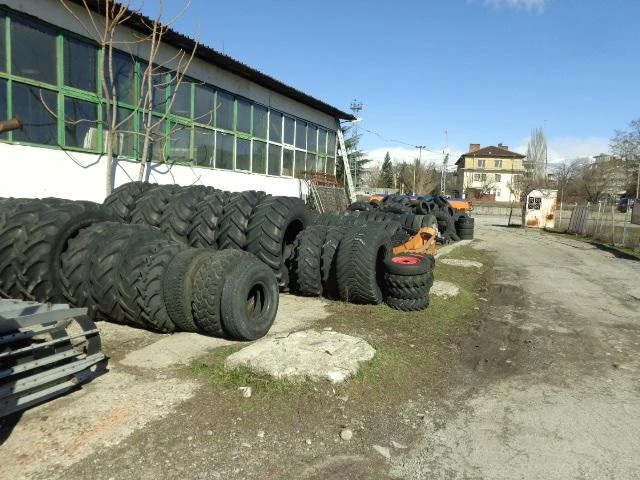 Гуми Летни 235/55R17, снимка 14 - Гуми и джанти - 9735274