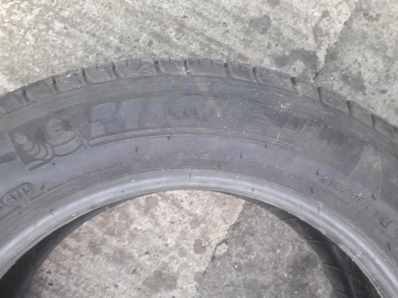 Гуми Летни 215/60R17, снимка 6 - Гуми и джанти - 25882315