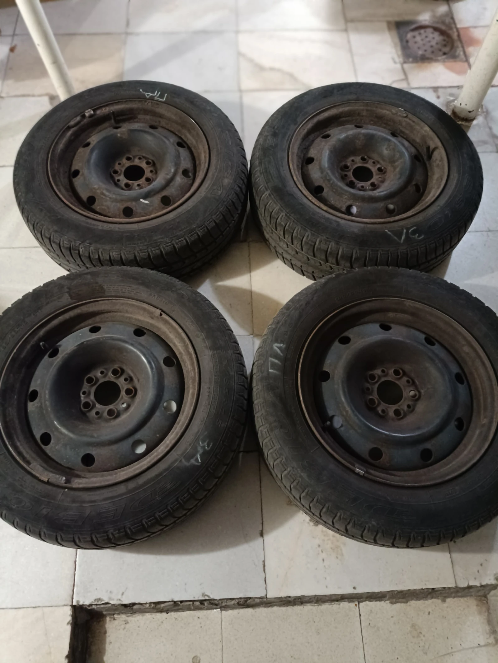 ���� � ������ 195/65R15 | Mobile.bg � ����������� 2