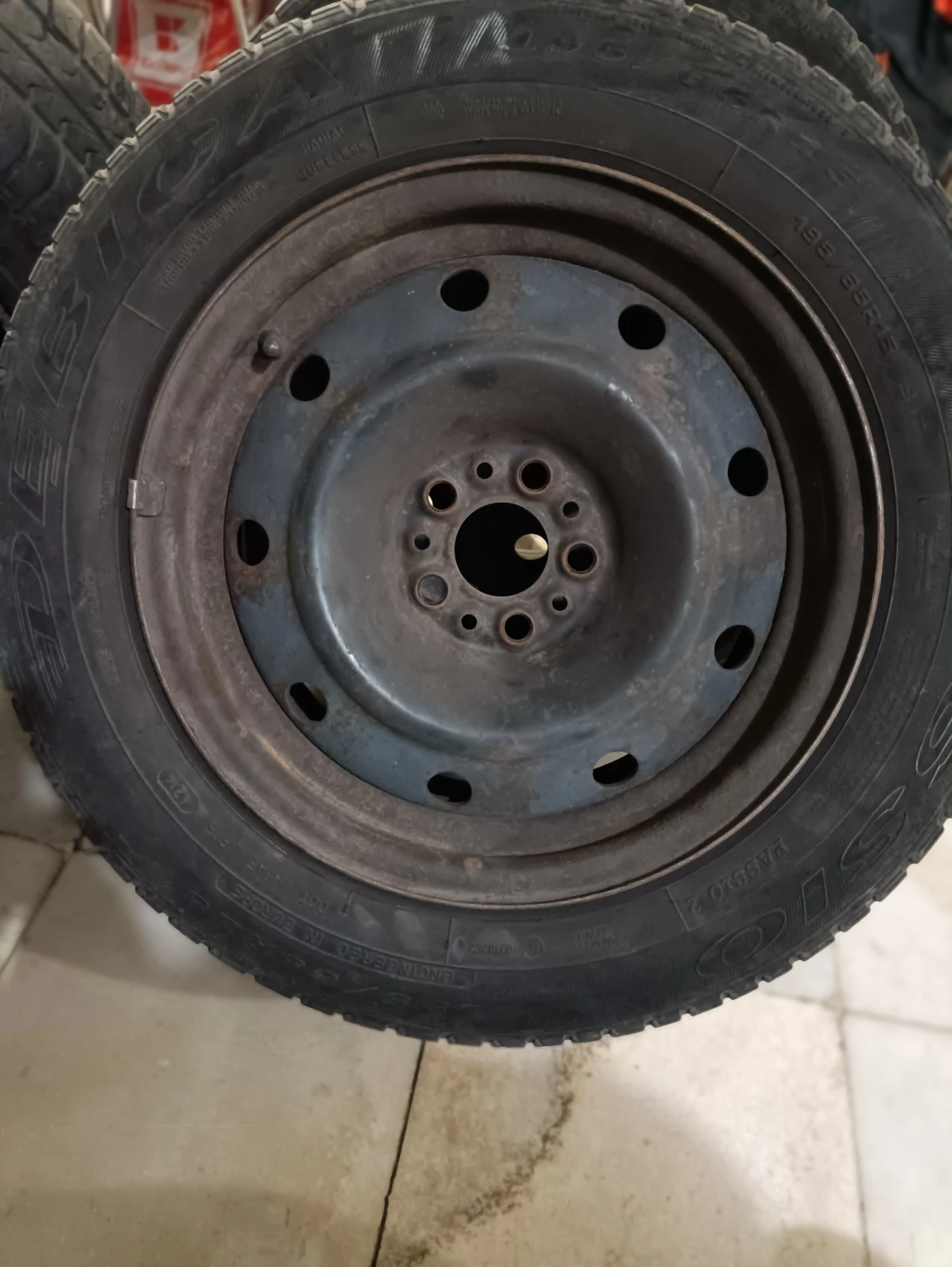 ���� � ������ 195/65R15 | Mobile.bg � ����������� 1