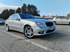  Mercedes-Benz E 320