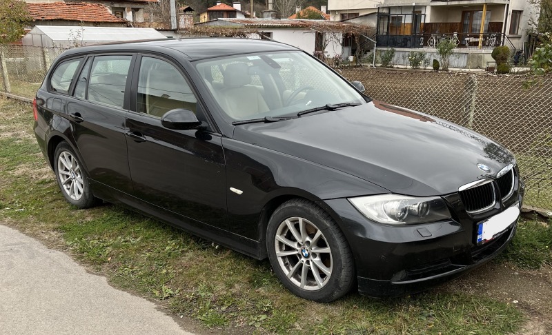 BMW 320, снимка 3 - Автомобили и джипове - 45109318