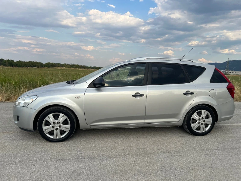 Kia Ceed 1.6  ФАБРИЧНА ГАЗ 122к.с., снимка 6 - Автомобили и джипове - 47452618