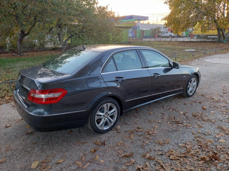 Mercedes-Benz E 220 CDI AVANTGARDE , снимка 4 - Автомобили и джипове - 47721249