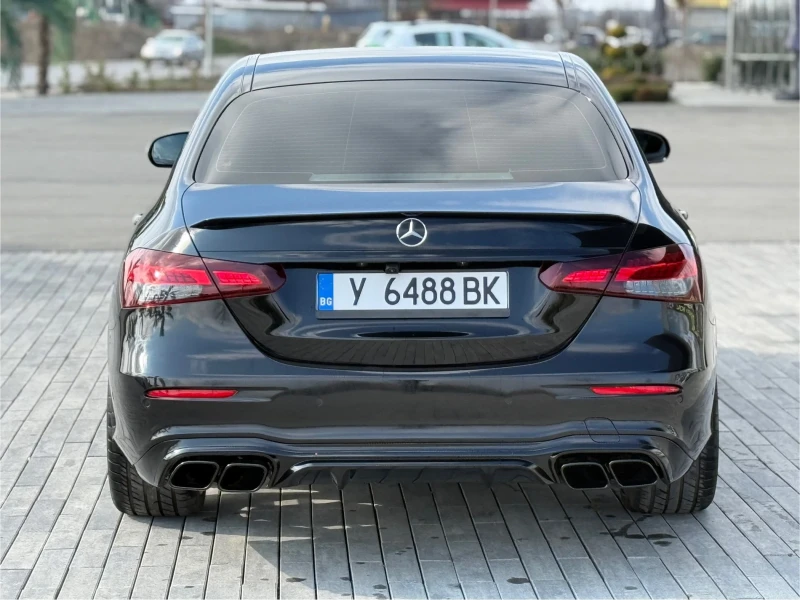 Mercedes-Benz E 220 AMG Facelift, снимка 8 - Автомобили и джипове - 49111803