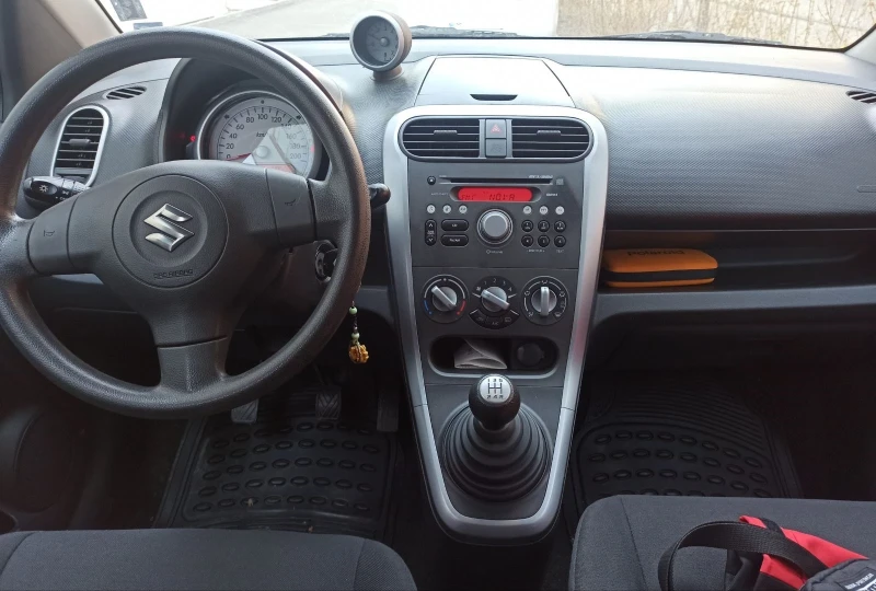 Suzuki Splash 1.3i, снимка 3 - Автомобили и джипове - 49563895