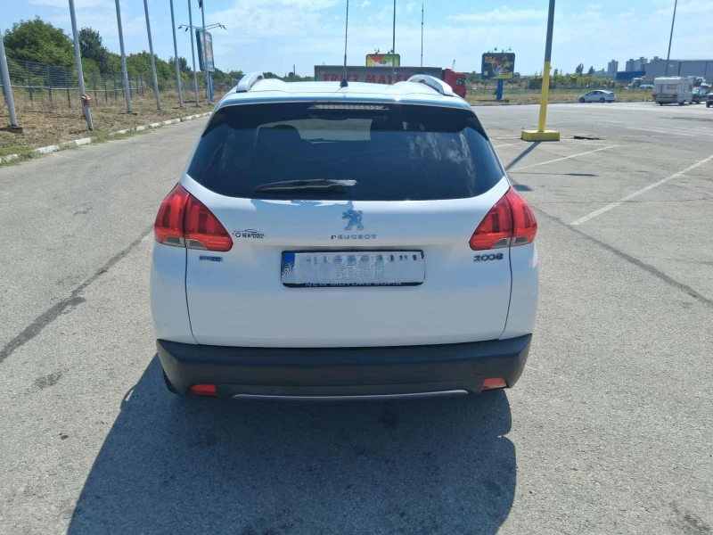 Peugeot 2008 1.6 HDI, снимка 2 - Автомобили и джипове - 52398944