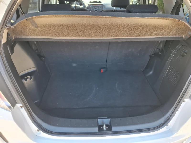 Honda Jazz 1.4, снимка 13 - Автомобили и джипове - 51619029