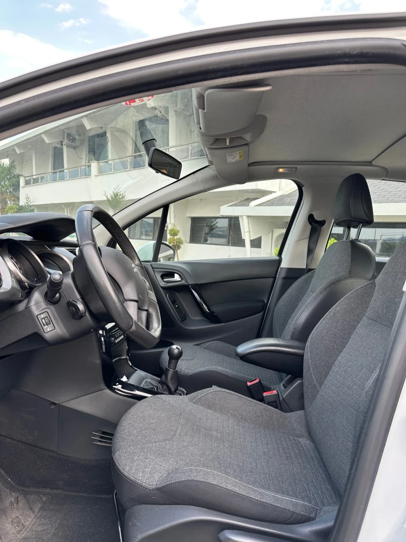 Citroen C3 PureTech Feel Edition, снимка 9 - Автомобили и джипове - 52173256