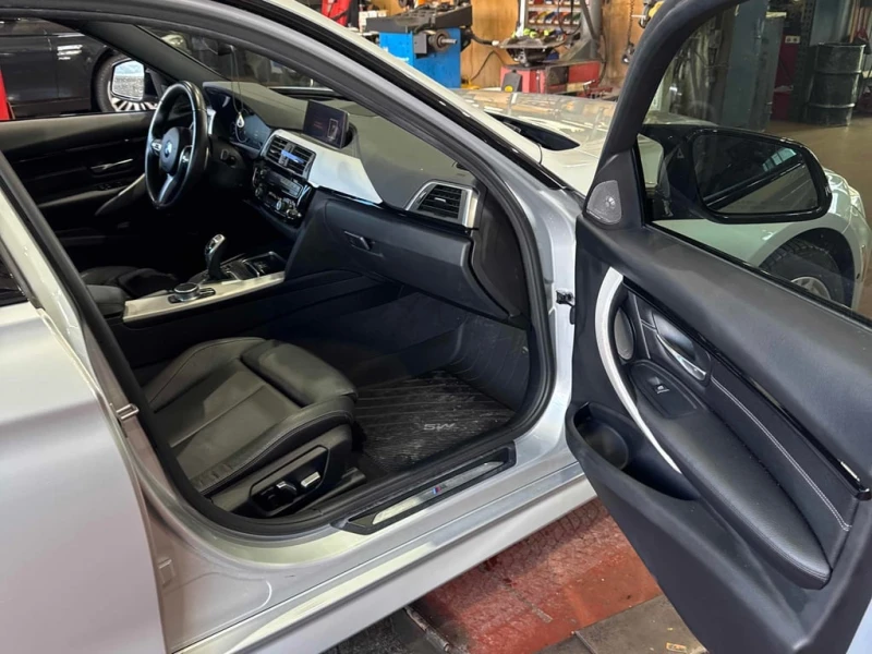 BMW 340 * 340i xDrive * CARFAX * БЕЗ ПЪРВОНАЧАЛНА ВНОСКА, снимка 15 - Автомобили и джипове - 52940772