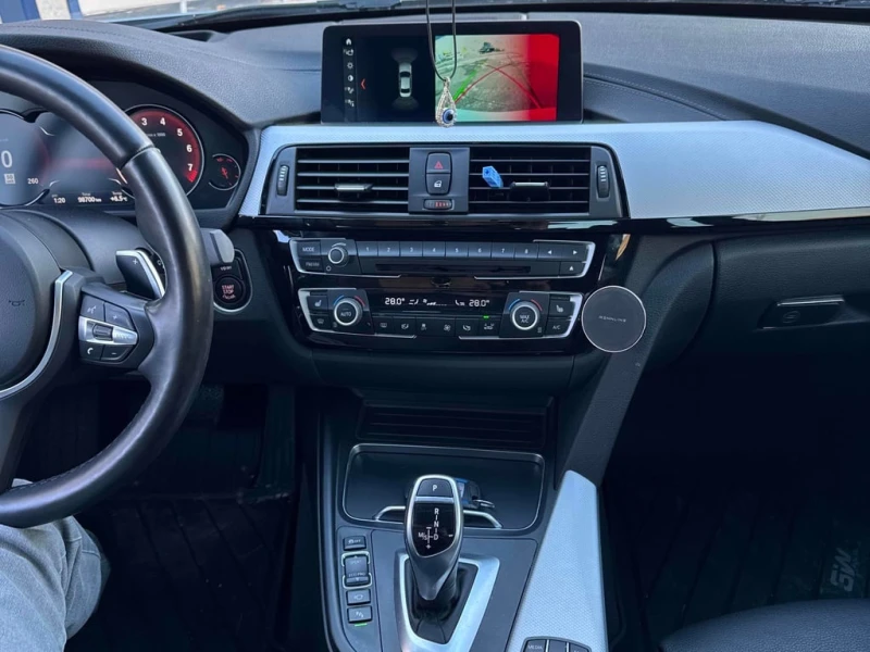 BMW 340 * 340i xDrive * CARFAX * БЕЗ ПЪРВОНАЧАЛНА ВНОСКА, снимка 9 - Автомобили и джипове - 52940772