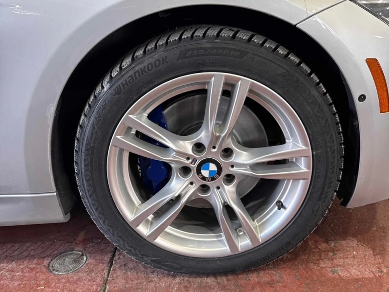 BMW 340 * 340i xDrive * CARFAX * БЕЗ ПЪРВОНАЧАЛНА ВНОСКА, снимка 12 - Автомобили и джипове - 52940772