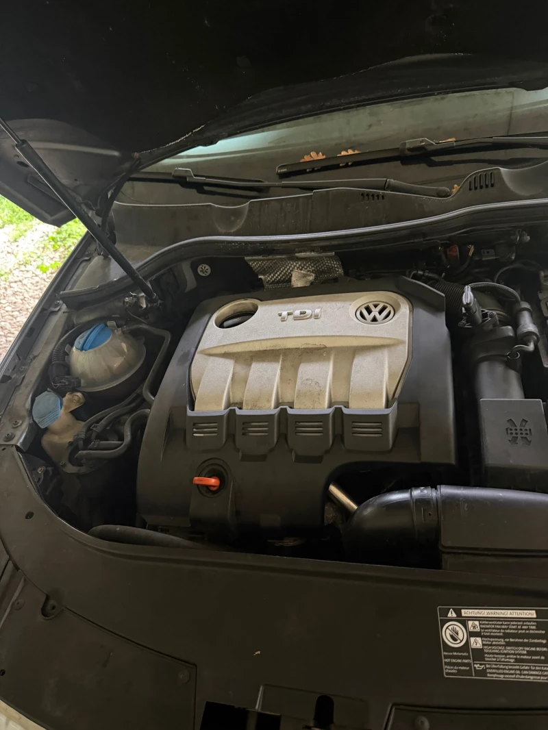 VW Passat 2.0 TDI, снимка 6 - Автомобили и джипове - 53149795