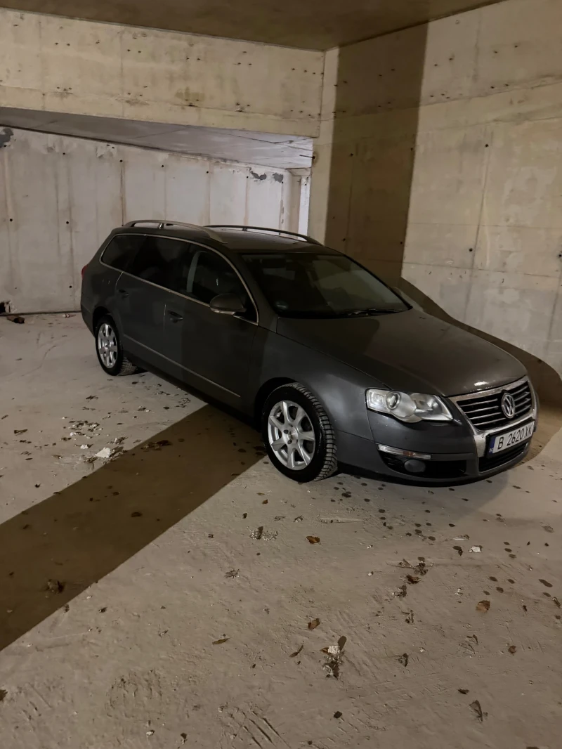 VW Passat 2.0 TDI, снимка 13 - Автомобили и джипове - 53149795