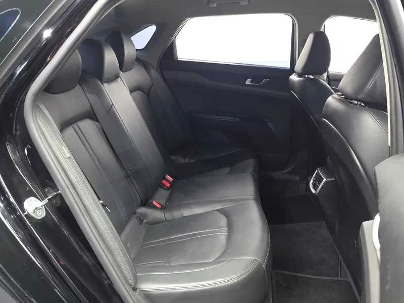 Kia K5 2.0 Trendy, снимка 11 - Автомобили и джипове - 55786489