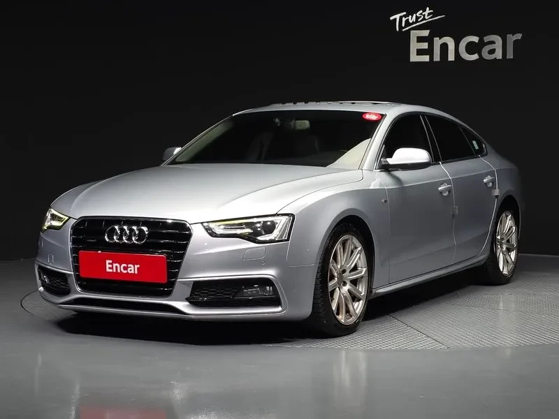 Audi A5 2.0 TDI Quattro - САМО 30% АВАНС, снимка 2 - Автомобили и джипове - 56003341