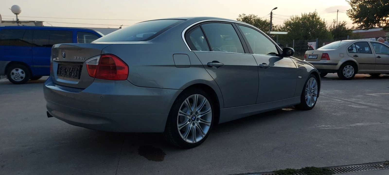 BMW 325 Е90 - изображение 4