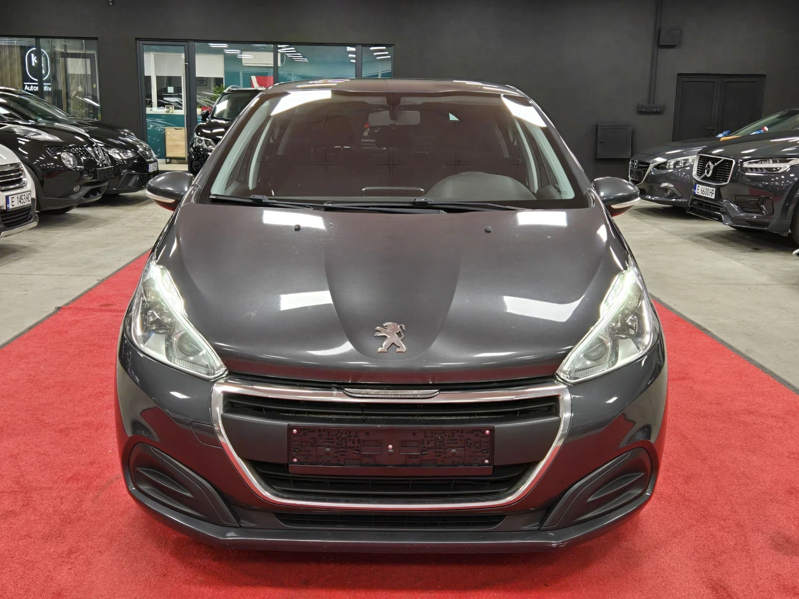 Peugeot 208 1.6HDI 100кс, EU6 - изображение 2