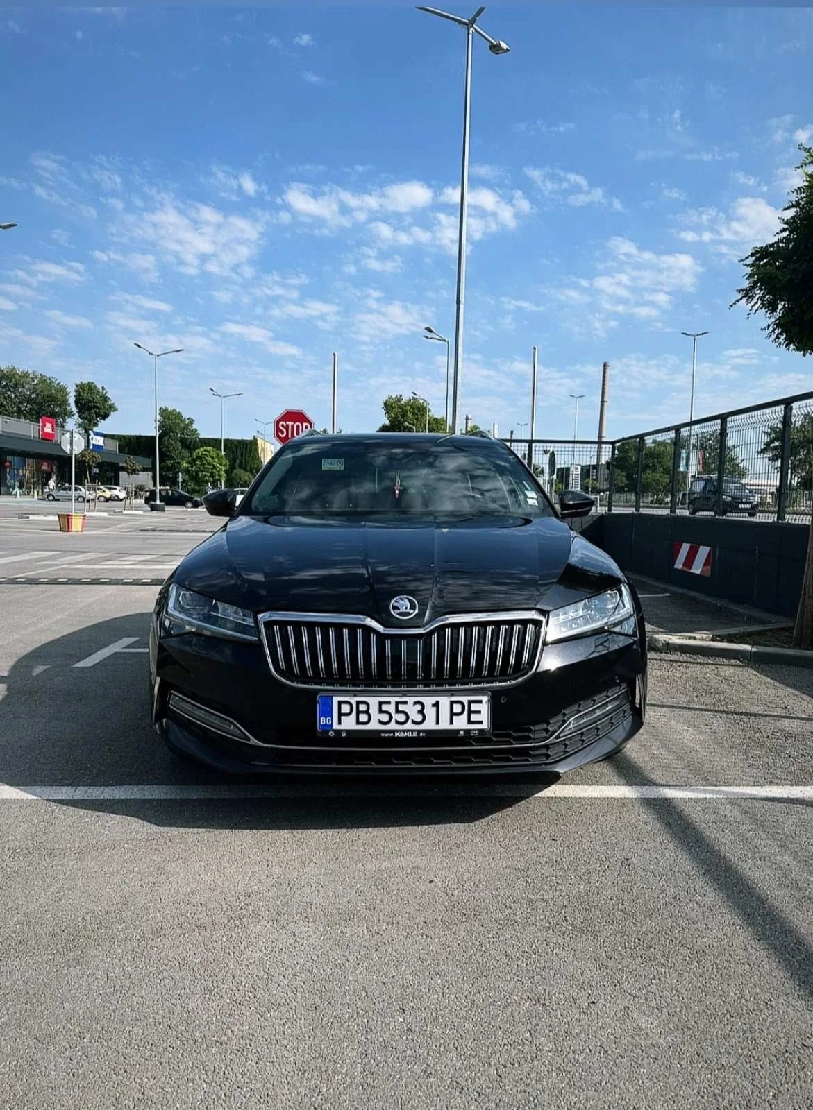 Skoda Superb 2.0 190 L&K Ambient Keyless Нов Внос! - изображение 5