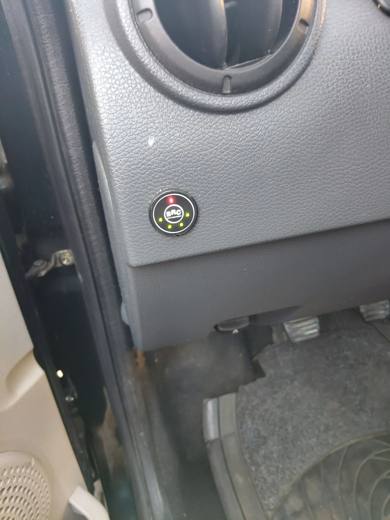 Dacia Logan | Mobile.bg   16