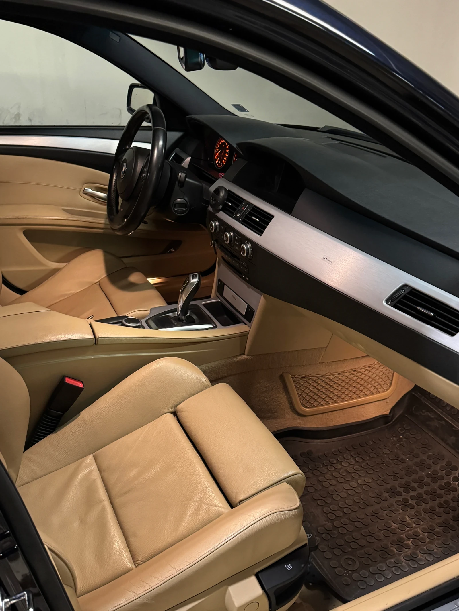 BMW 530 LCI M-Pack , снимка 5 - Автомобили и джипове - 53918468