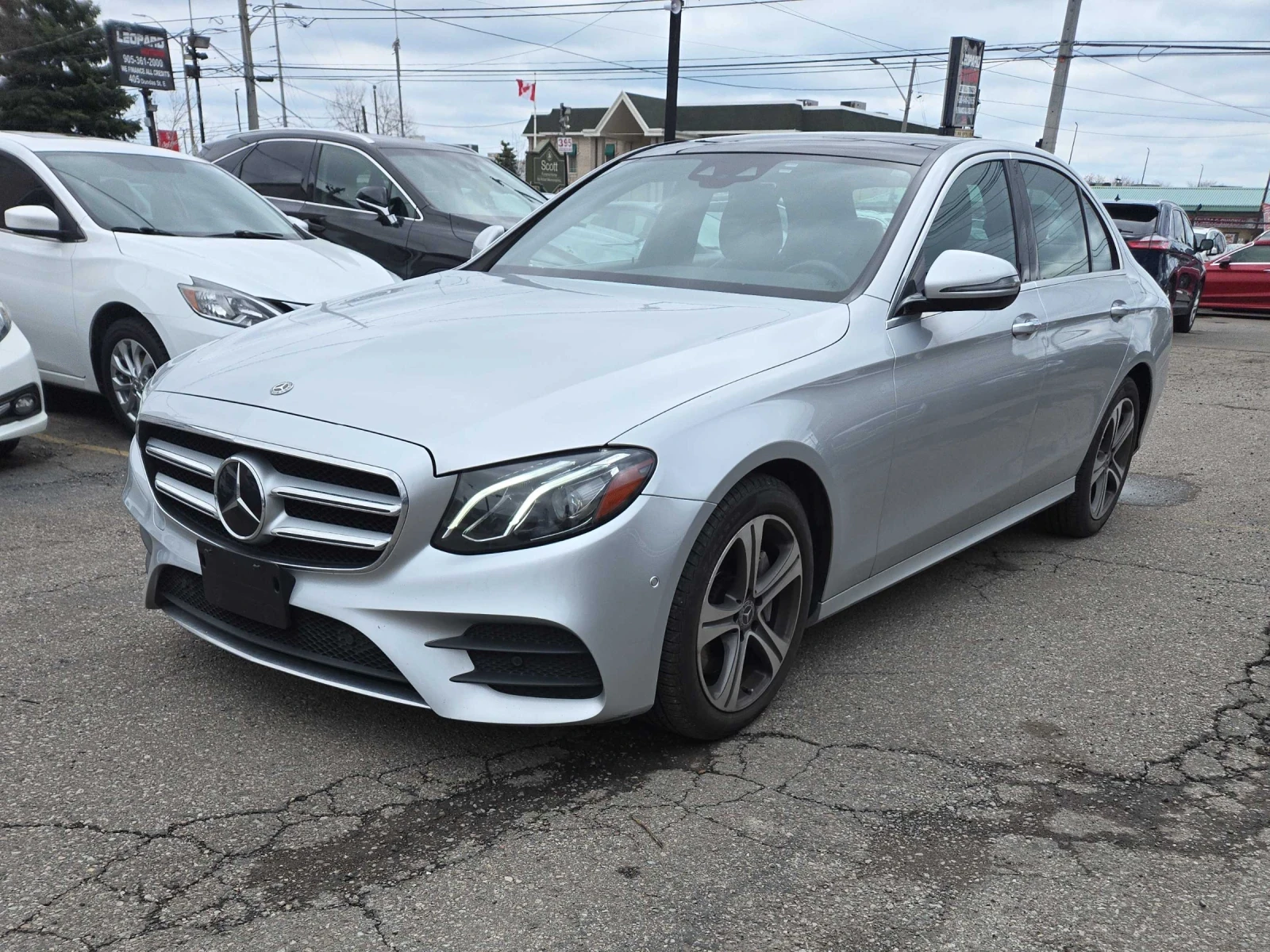 Mercedes-Benz E 300 ДИСТРОНИК * ПОДГРЕВ * ПАНОРАМА * BURMESTER, снимка 5 - Автомобили и джипове - 54730885