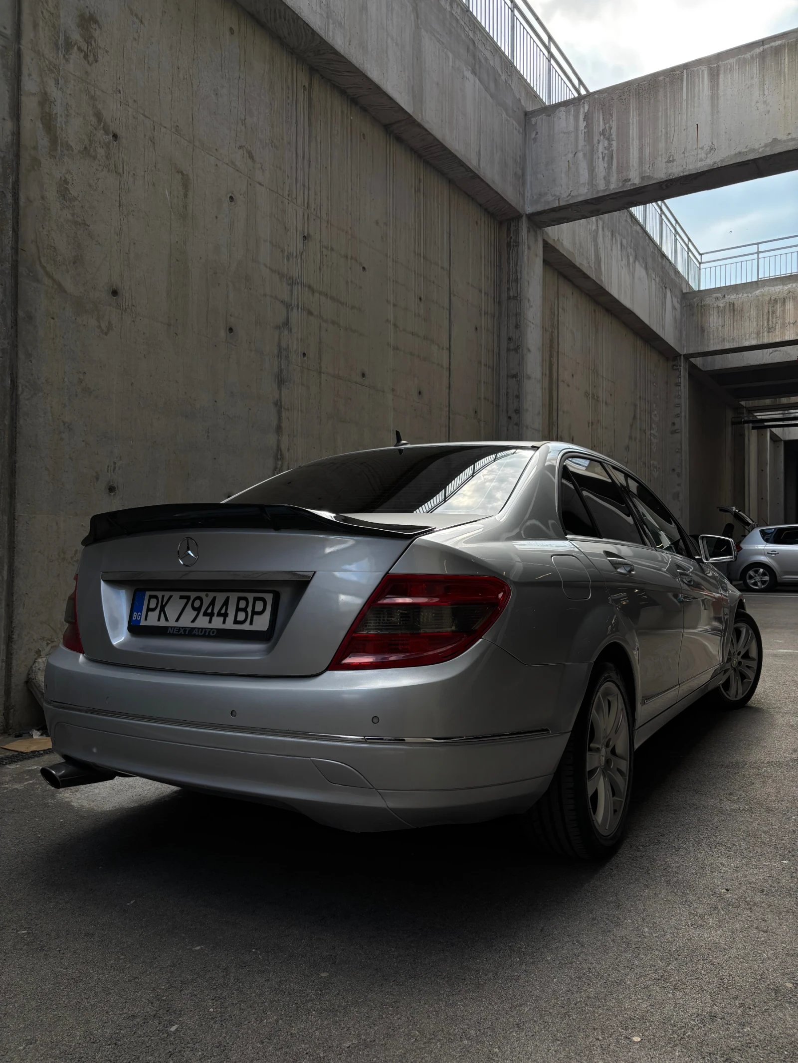Mercedes-Benz C 220, снимка 4 - Автомобили и джипове - 55078850