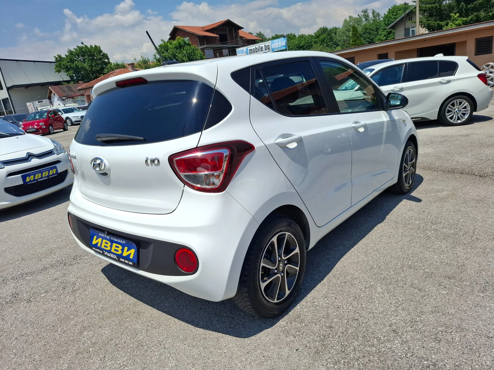 Hyundai I10 AVTOMATIK, снимка 16 - Автомобили и джипове - 55127695
