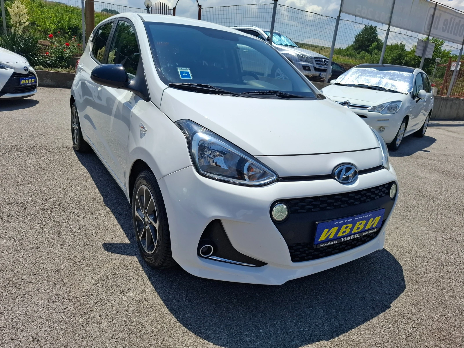 Hyundai I10 AVTOMATIK, снимка 2 - Автомобили и джипове - 55127695