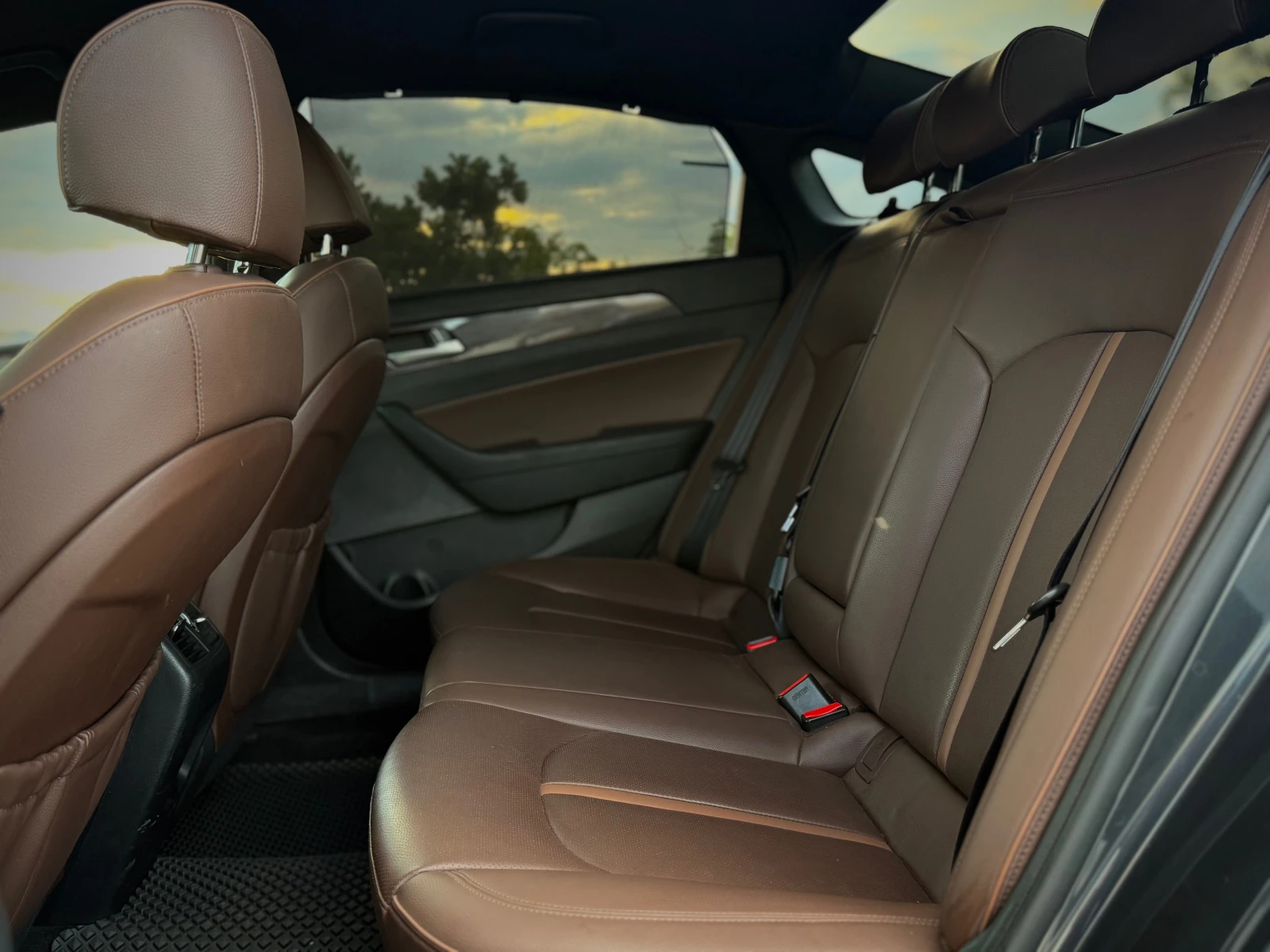 Hyundai Sonata, снимка 11 - Автомобили и джипове - 55384128
