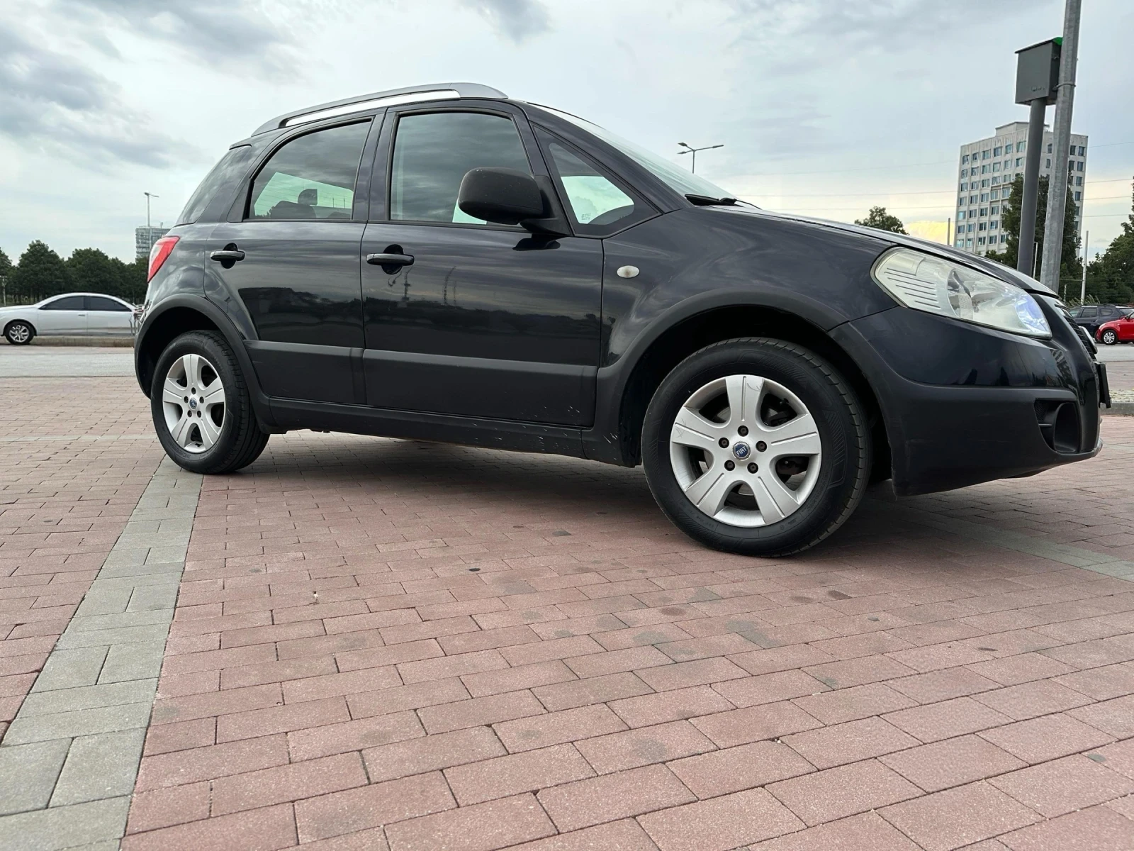 Fiat Sedici, снимка 2 - Автомобили и джипове - 55354582