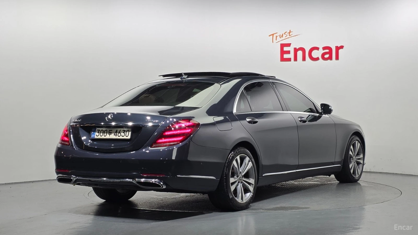 Mercedes-Benz S 400 LONG* 4MATIC* BURM* PANO* МОНИТОРИ* 360* HUD, снимка 2 - Автомобили и джипове - 55421007