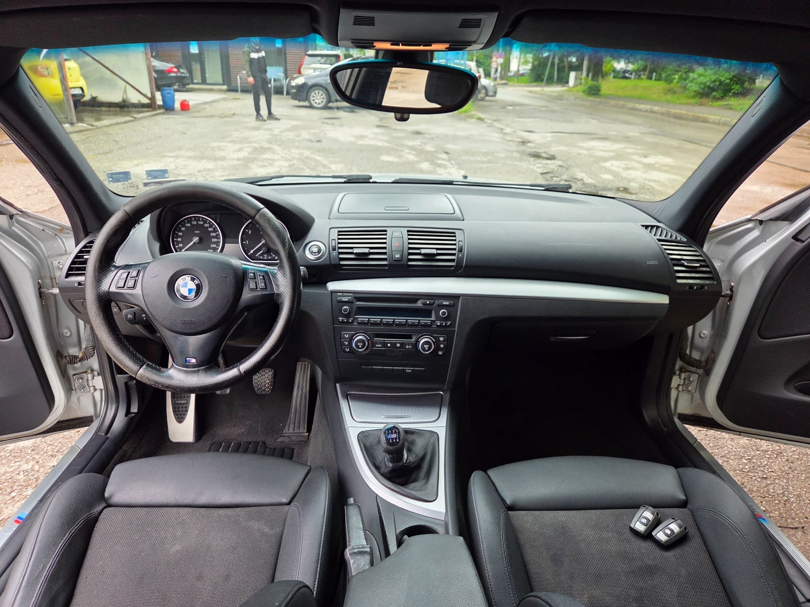 BMW 120 M Sports package, снимка 5 - Автомобили и джипове - 55539131