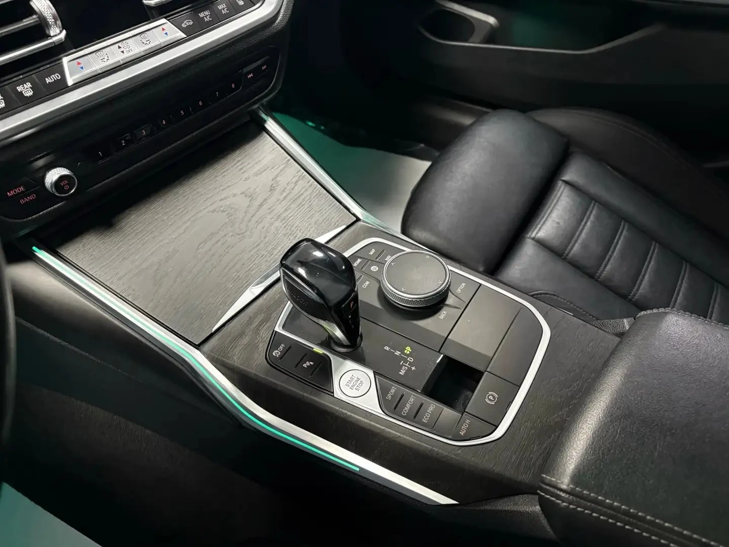 BMW 340 M PKG ЦЕНА ДО БЪЛГАРИЯ АВТОКРЕДИТ, снимка 17 - Автомобили и джипове - 55584758