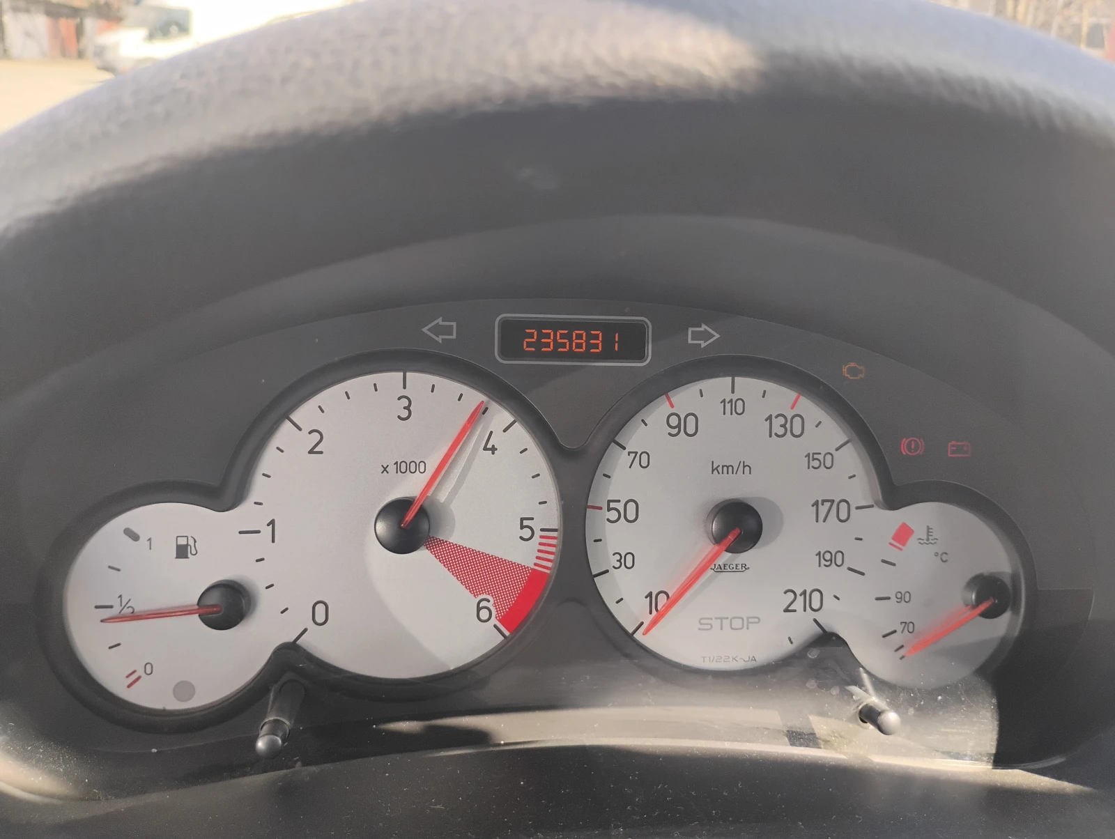 Peugeot 206 SW, снимка 9 - Автомобили и джипове - 56073297