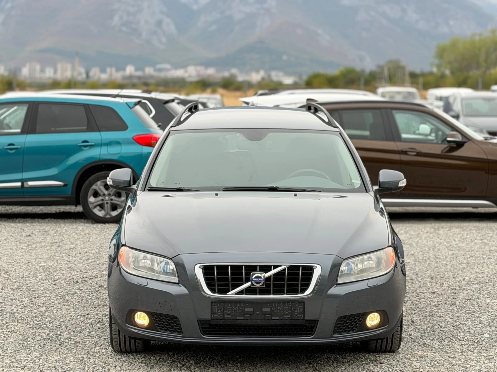 Volvo V70 2.4 D * Нов внос* , снимка 2 - Автомобили и джипове - 56261398