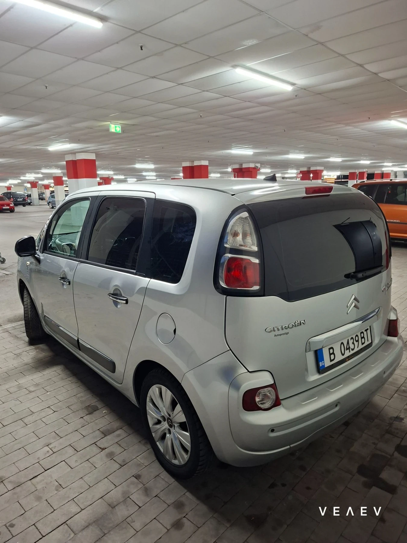 Citroen C3 Picasso, снимка 3 - Автомобили и джипове - 56446710