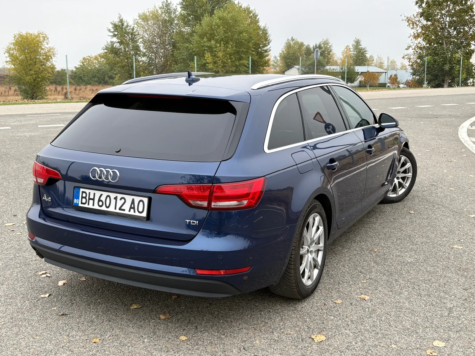 Audi A4 2.0 TDI Virtual Cockpit, снимка 6 - Автомобили и джипове - 56647746