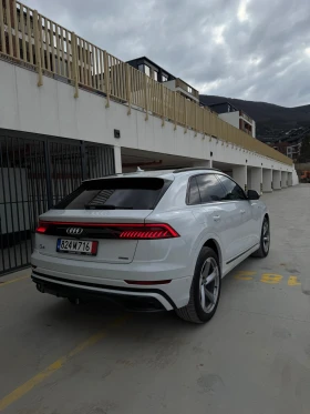 Audi Q8 55 tfsi от ауди с 1 година гаранция, снимка 3