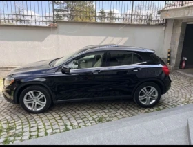 Mercedes-Benz GLA 250 4Matic * Luxury* * Pano* * Multimedia* , снимка 2