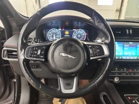 Jaguar F-PACE 25t Checkered Flag Limited Edition AWD, снимка 10