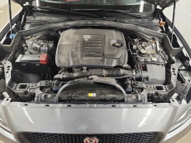 Jaguar F-PACE 25t Checkered Flag Limited Edition AWD, снимка 16
