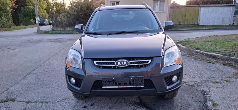 Kia Sportage 2.0i / 4х4, снимка 3 - Автомобили и джипове - 47457932