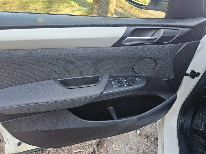 BMW X3 2.0 X Drive, снимка 11 - Автомобили и джипове - 52941947