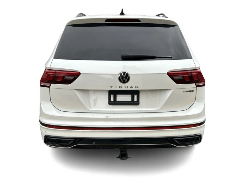 VW Tiguan * Comfortline R Line Black 2.0T 8sp at w/Tip 4M Ht, снимка 13 - Автомобили и джипове - 53000935