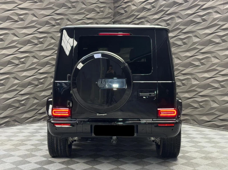 Mercedes-Benz G 63 AMG Akrapovic * Stars * Burmester * Pano * Обдухване *, снимка 4 - Автомобили и джипове - 53040251
