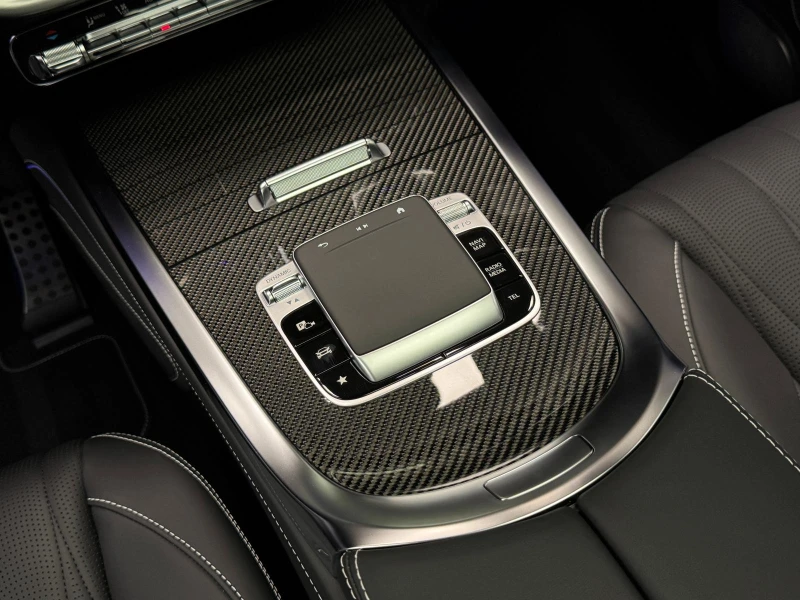 Mercedes-Benz G 63 AMG Akrapovic * Stars * Burmester * Pano * Обдухване *, снимка 12 - Автомобили и джипове - 53040251