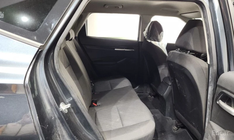 Kia Seltos, снимка 12 - Автомобили и джипове - 53187531