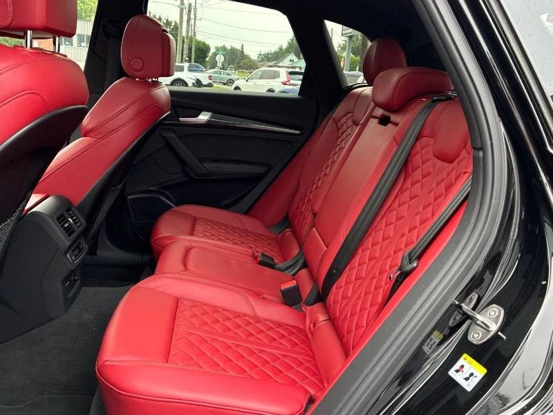 Audi SQ5 * Technik * DIS * PANO * 360 * CARFAX, снимка 15 - Автомобили и джипове - 55342486