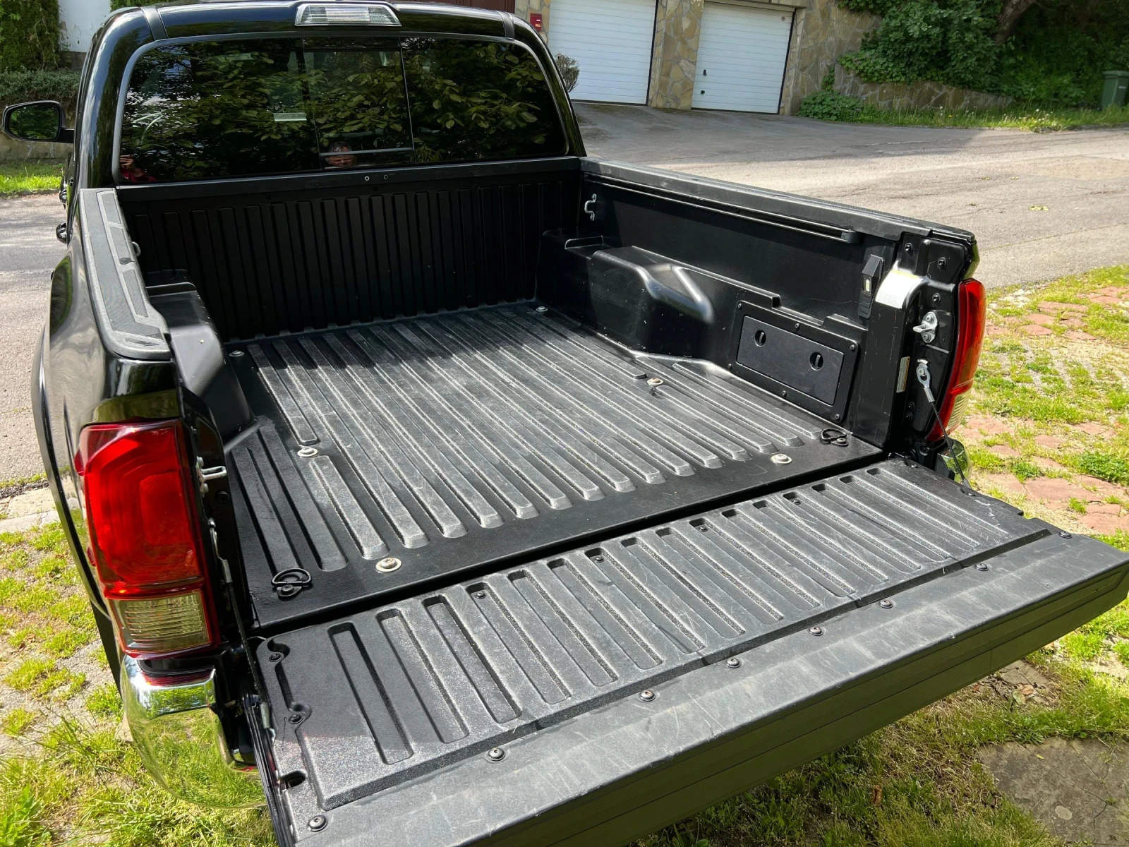 Toyota Tacoma SR5 - изображение 8